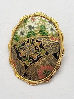 Vintage Japanese Washi Paper Kimono Fabric Brooch Gold Tone Oval Floral Pin